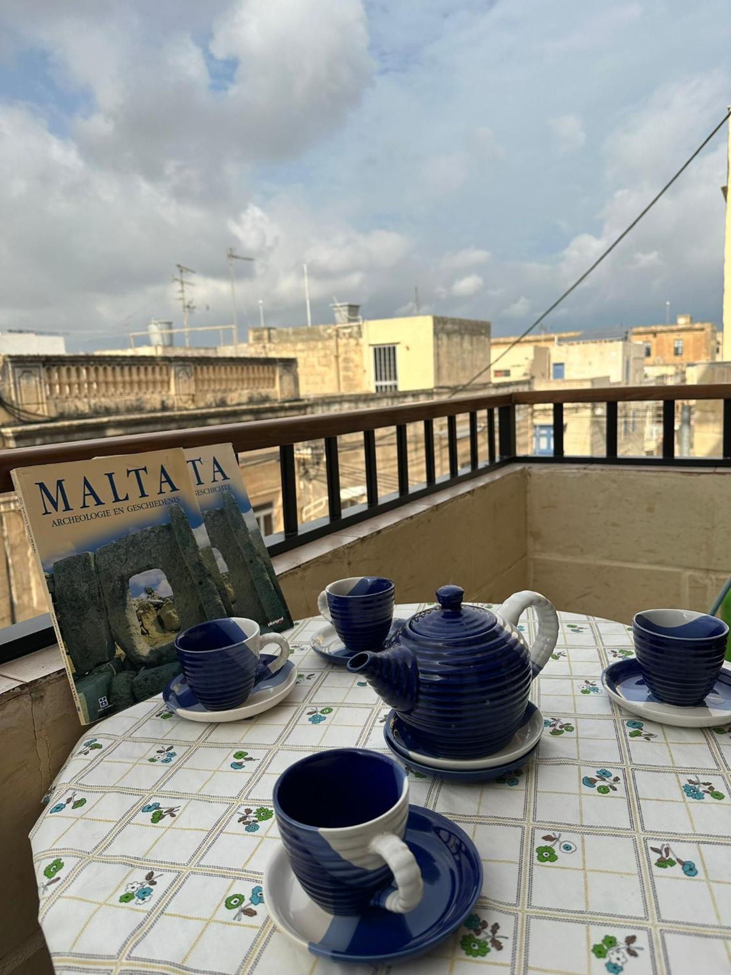 Grazzja Traditional Apartment Zabbar Экстерьер фото