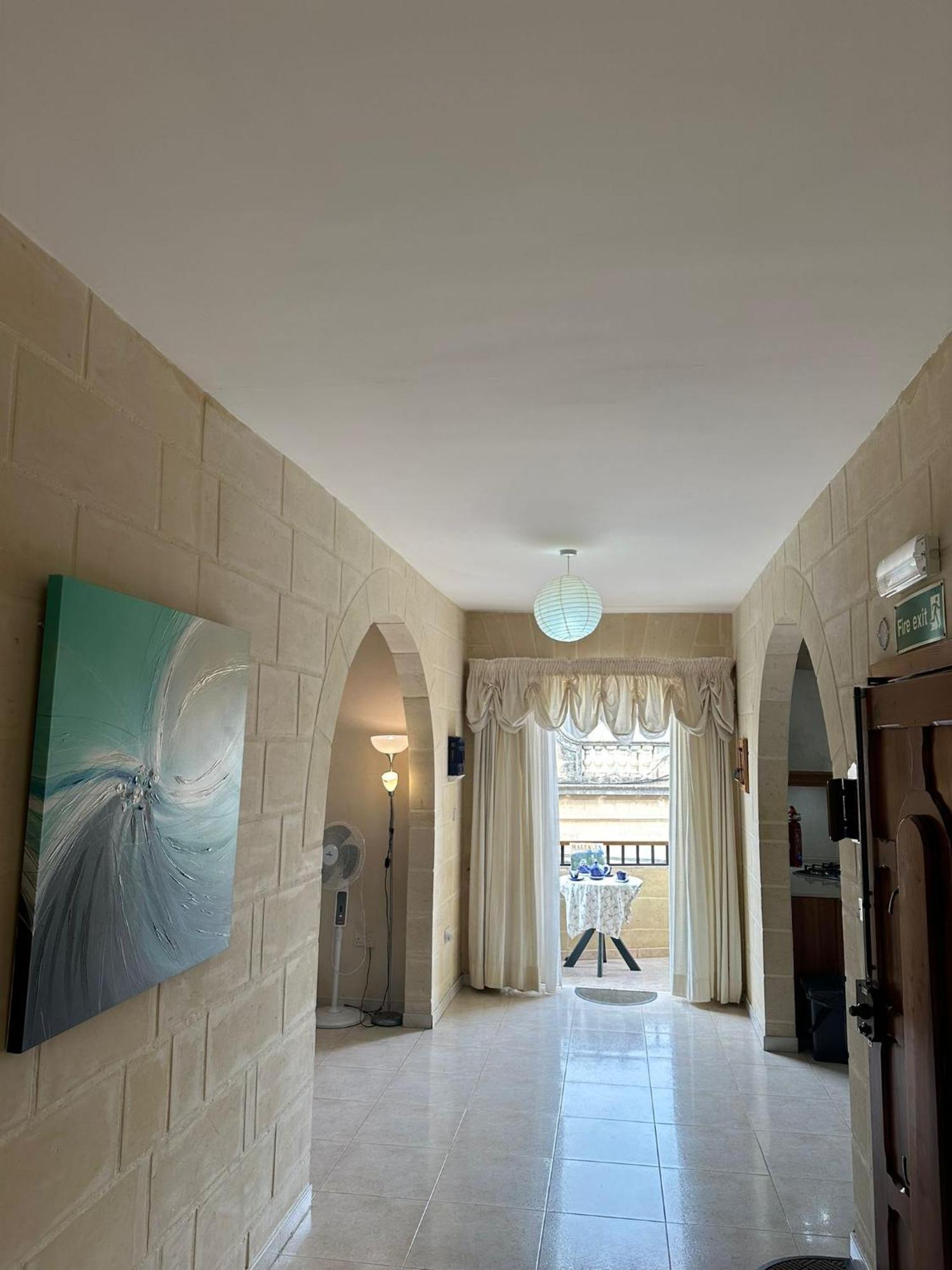 Grazzja Traditional Apartment Zabbar Экстерьер фото