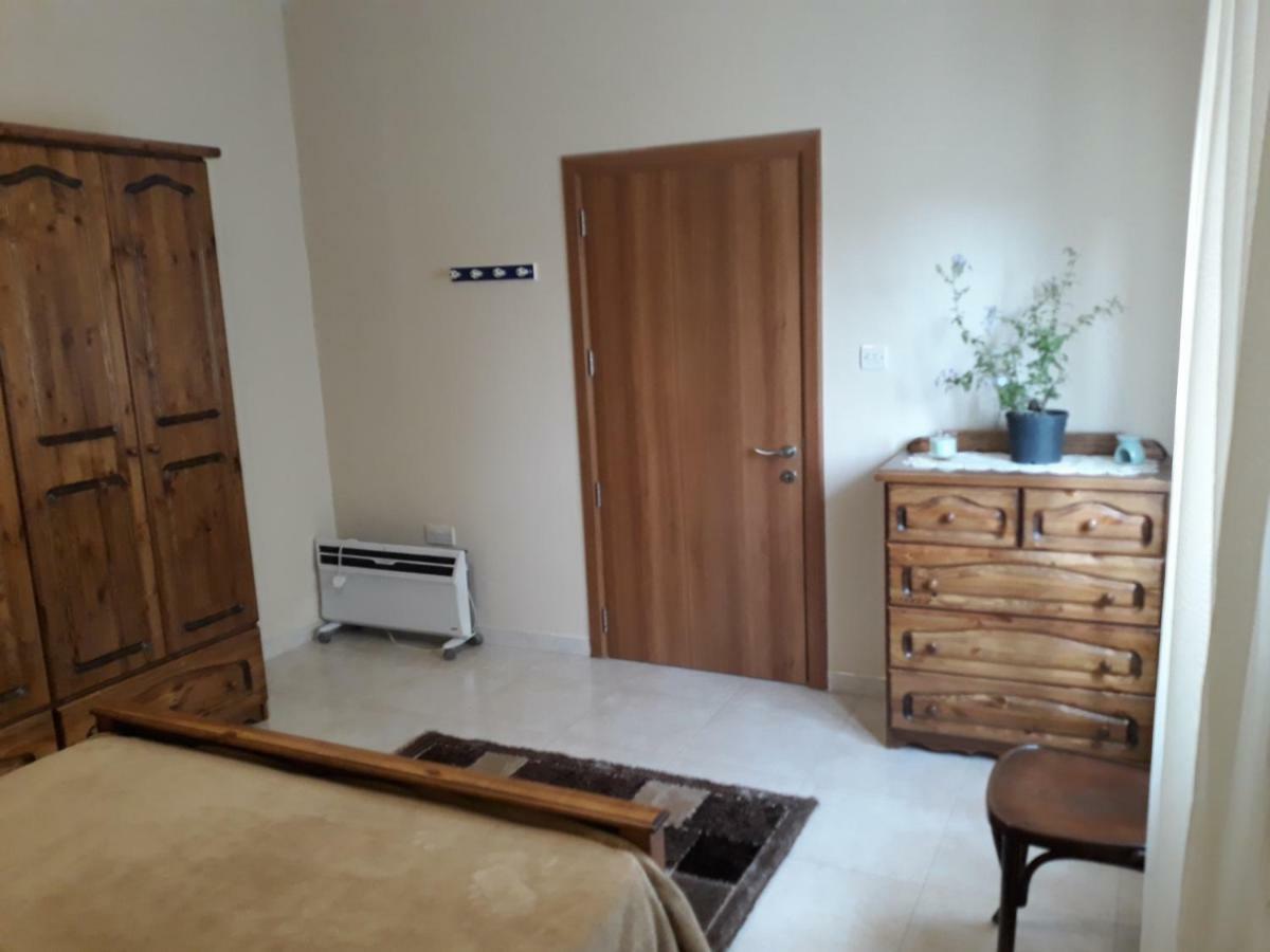 Grazzja Traditional Apartment Zabbar Экстерьер фото